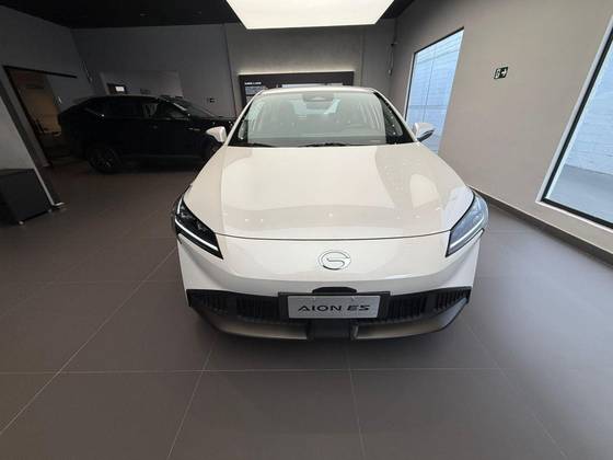 GAC AION ES 55,2 KW ELÉTRICO PLUS